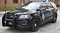 正在巡逻的美国俄亥俄州阿克伦市警察局的16款福特探险者警车 为3.5升 V6双涡轮增压引擎