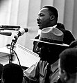 Martin Luther King var prestur í Georgia og gjørdist gitin fyri røður sínar til frama fyri javnstøðu ímillum hvít og svørt.