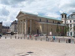 圣日耳曼教堂（法语：Église Saint-Germain de Saint-Germain-en-Laye）