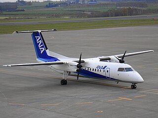 ANA DHC-8 Dash 8 Q300