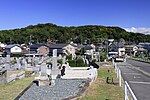 八事霊園から裏山を望む