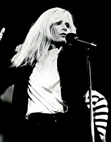 Kim Carnes 1981 press photo.jpg