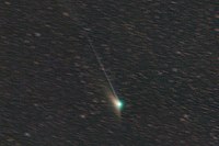 The comet on 20 January 2023, showing a broad dust tail and a thin ion tail