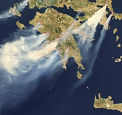 Kreikan maastopalot NASA:n satelliittikuvassa 25. elokuuta 2007.