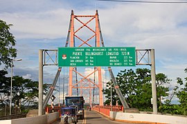 Brücke über den Rio Madre de Dios. Teilstück der Transoceánica zwischen der Pazifikküste Perus und der Atlantikküste Brasiliens