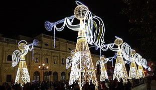 street decorations