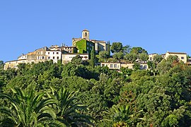 View of the village from the Chemin de Pierrenchon