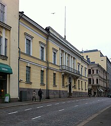 Smolna Helsinki.jpg