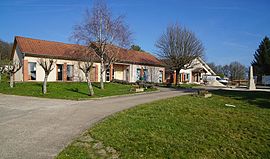 The town hall in Vallerois-Lorioz