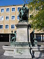 Heilbronn: Greater than life-sized bronze figure of Julius Robert von Mayer (1892)