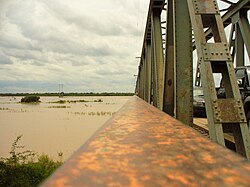 Bridge over Río Grande between Pailón and Puerto Pailas