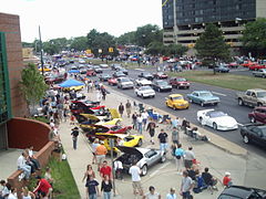 Woodward Avenue during the Woodward Dream Cruise in 2007