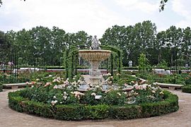 Rosaleda (rose garden).