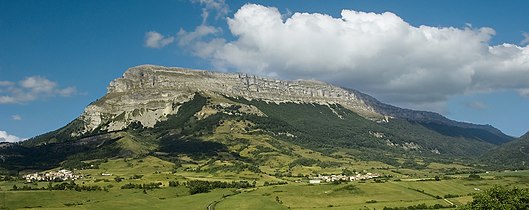 Beriain mendia, Unanu eta Dorrao herrien ikuspegi panoramikoa.