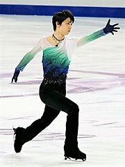 Hanyu in his free skate program at the 2016–17 Grand Prix Final