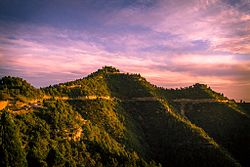 県内の山地風景