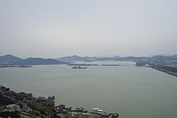 雲龍湖