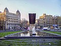 A deusa de Josep Clarà e monumento a Macià de Subirachs.