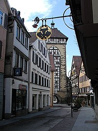 Katharinenstraße met de Tübinger Tor in Reutlingen