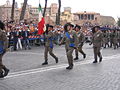 Berseglieri dell'8° Rgt con la bandiera sfilano durante la Festa della Repubblica nel 2007