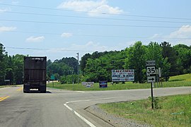 AL9 South - AL35 North Sign (48967901267).jpg