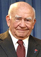 Edward Asner en 2006.