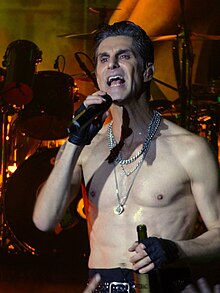 Perry Farrell performing with Jane's Addiction at BFD 2012.jpg