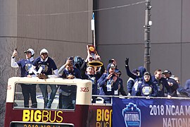 Players with trophy