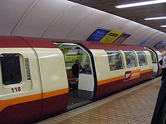 A second-generation train in 'Cream & Carmine' livery at Shields Road