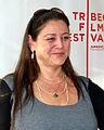 Camryn Manheim interpreta Sam Barton