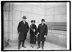 Thumbnail for File:Sec. Hughes with Amb. &amp; Mrs. Kellogg on arrival at Union Station, (Washington, D.C.), 2-26-25 LCCN2016850127.jpg