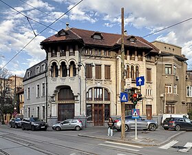 Gheorghe Hotăranu House (Strada Vasile Lascăr no. 76), Bucharest, by Statie Ciortan, 1925[76]