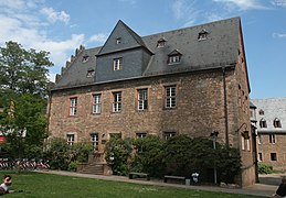 Das Deutschhaus von der Elisabethkirche gesehen