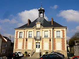 The town hall in Boissy-l'Aillerie