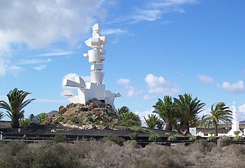 Monumento del Campesino (Fecundidad) in Mozaga, 1968