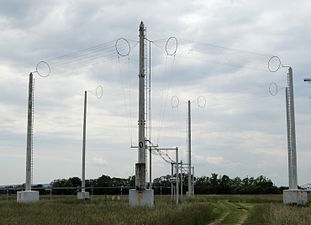 Quadrant antenna, similar to rhombic, at an Austrian shortwave broadcast station. Radiates horizontal beam at 5-9 MHz, 100 kW