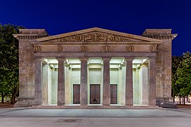 Berlin Neue Wache, night (HDR)