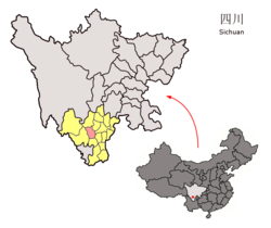 Xichangin sijainti Sichuanissa, alla sijainti Kiinassa.