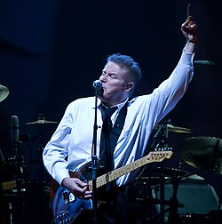 Don Henley esiintymässä vuonna 2008.