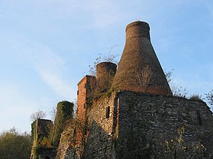 Vieux fours à chaux.