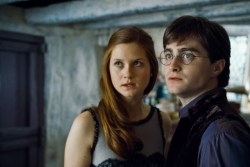 HARRY POTTER AND THE DEATHLY HALLOWS: PART 1, from left: Bonnie Wright, Daniel Radcliffe, 2010. ©2010 Warner Bros. Ent. Harry Potter publishing rights ©J.K.R. Harry Potter characters, names and related indicia are trademarks of and ©Warner Bros. Ent. All rights reserved./Courtesy Everett Collection