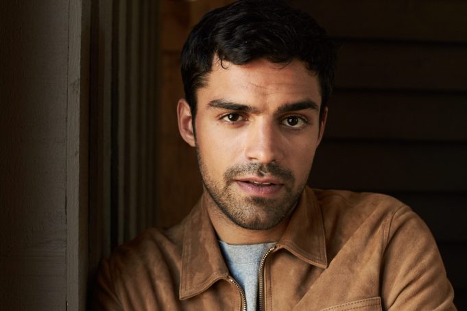 Sean Teale