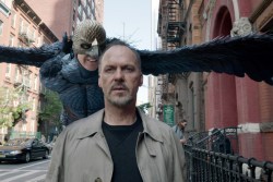 BIRDMAN OR (THE UNEXPECTED VIRTUE OF IGNORANCE), (aka BIRDMAN), Michael Keaton, on set, 2014. /TM and Copyright ©Fox Searchlight Pictures/courtesy Everett Collection