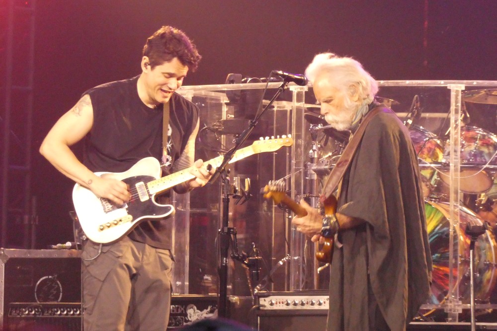 John Mayer and Bob Weir of Dead & Company at their last date at Sphere