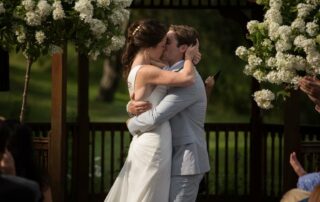 Wedding gazebo Couple Kiss