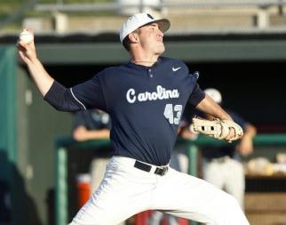 Harvey throws for North Carolina.