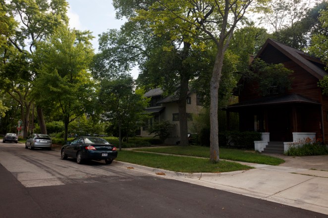 This is a view of the neighborhood where Lisa Bessette now lives.