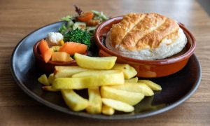 The Boat Brae in Newport-on-Tay has reopened. So what is the new menu like? Image: Kenny Smith/DC Thomson