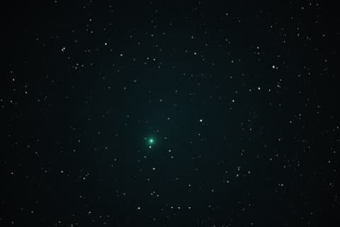In the skies this week: Meteors galore and a green comet