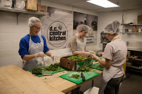 Seniors get healthy deliveries from DC Central Kitchen, DoorDash